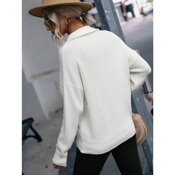 Graceful Rib-Knit Zip Up Collared Cardigan - Picture 4 of 5